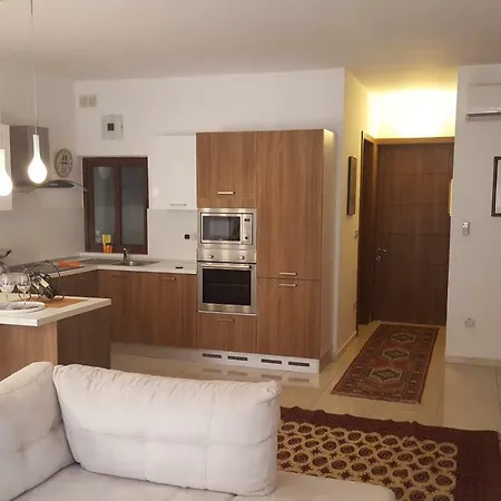 Gianni Apartman Pietà
